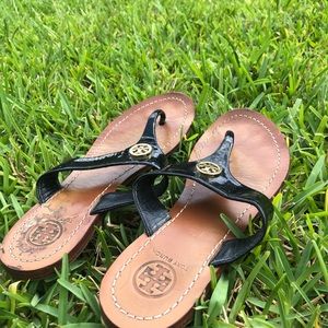 Tory Burch Slippers (Black)